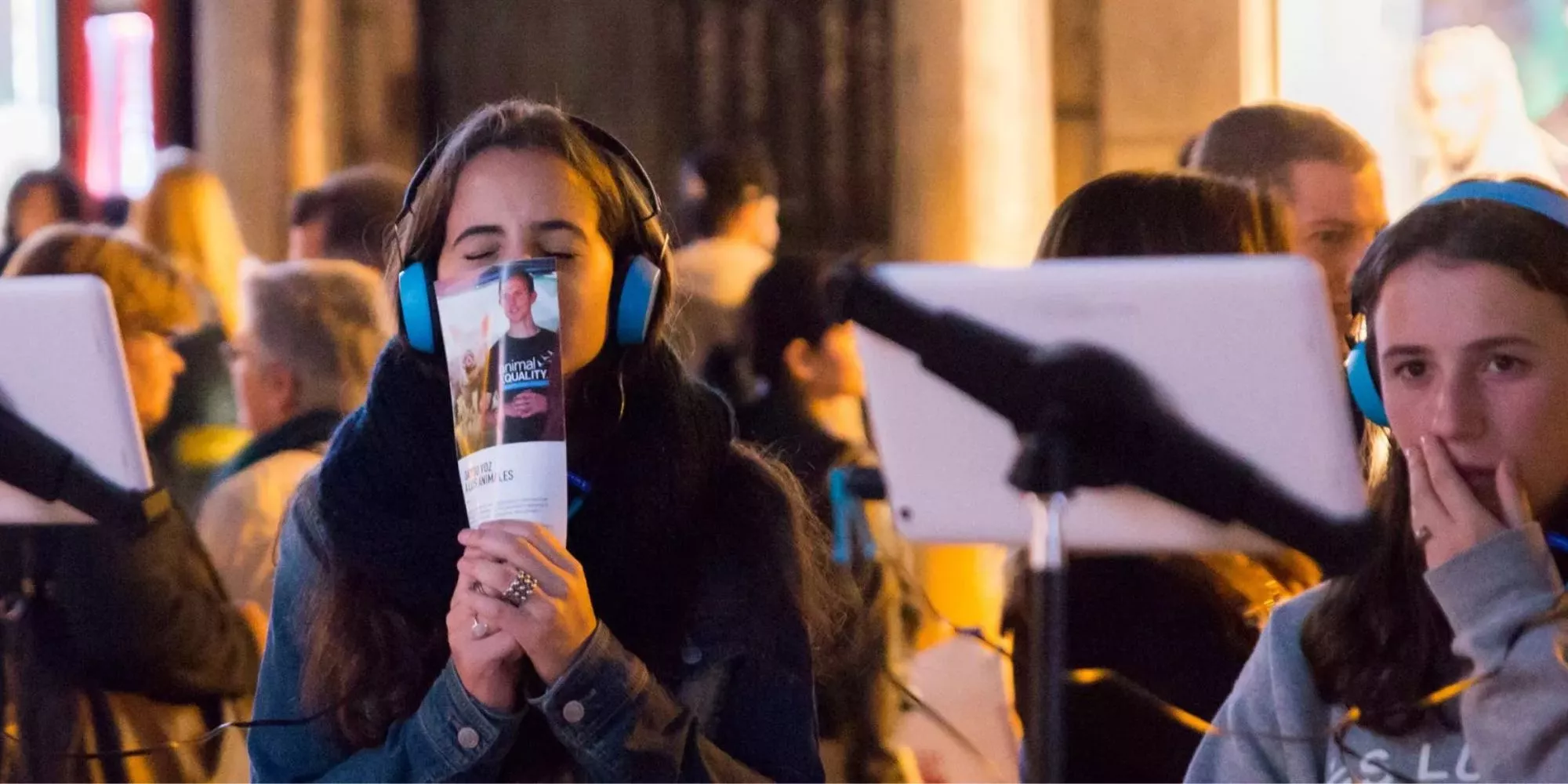 Voluntárias em ação de rua