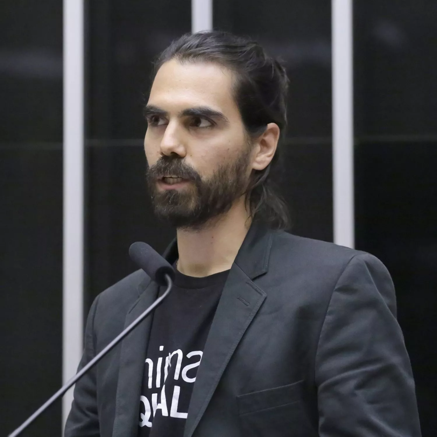 Animal Equality participa de sessão solene na Câmara dos Deputados em homenagem aos protetores de animais